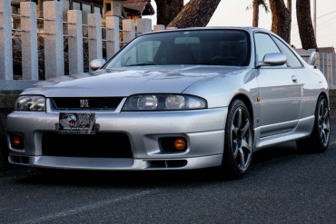 Nissan Skyline GT-R V spec (N.8208)
