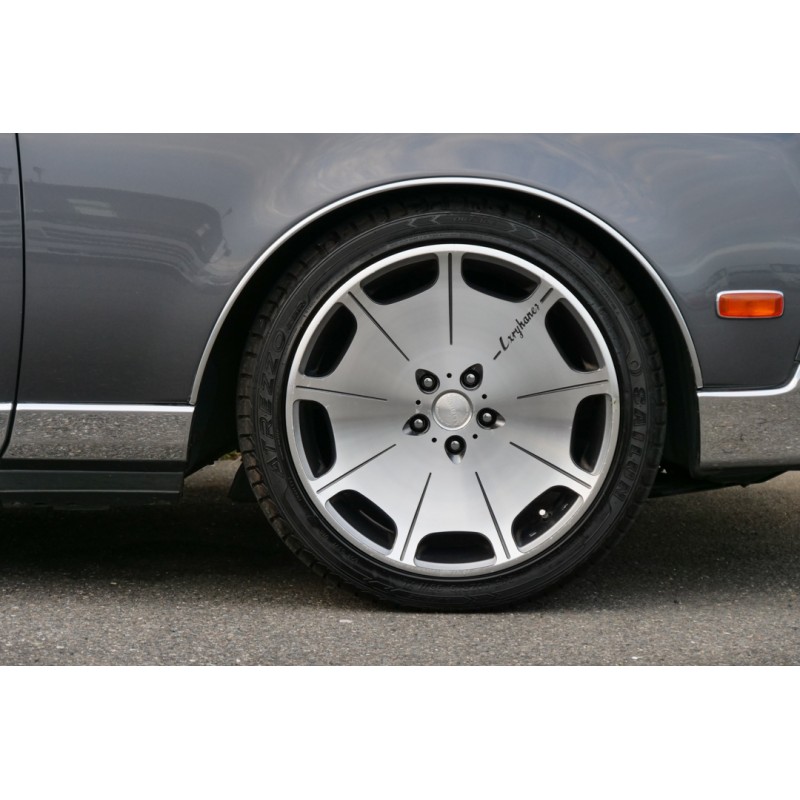 Toyota Century (N.8497) view 35