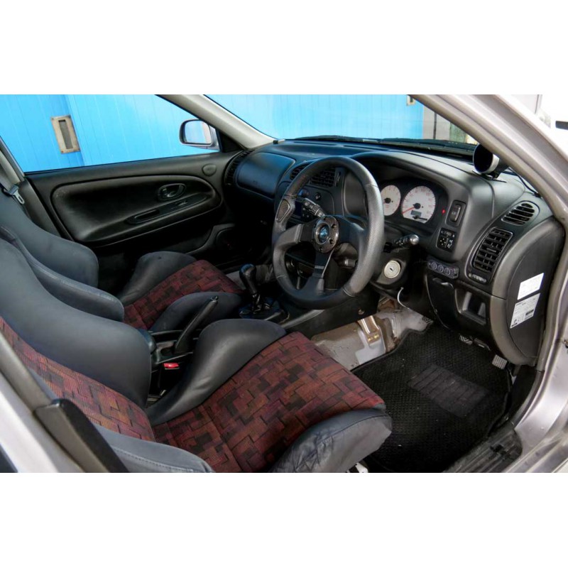 Mitsubishi Lancer Evolution IV (N.8400) view 36