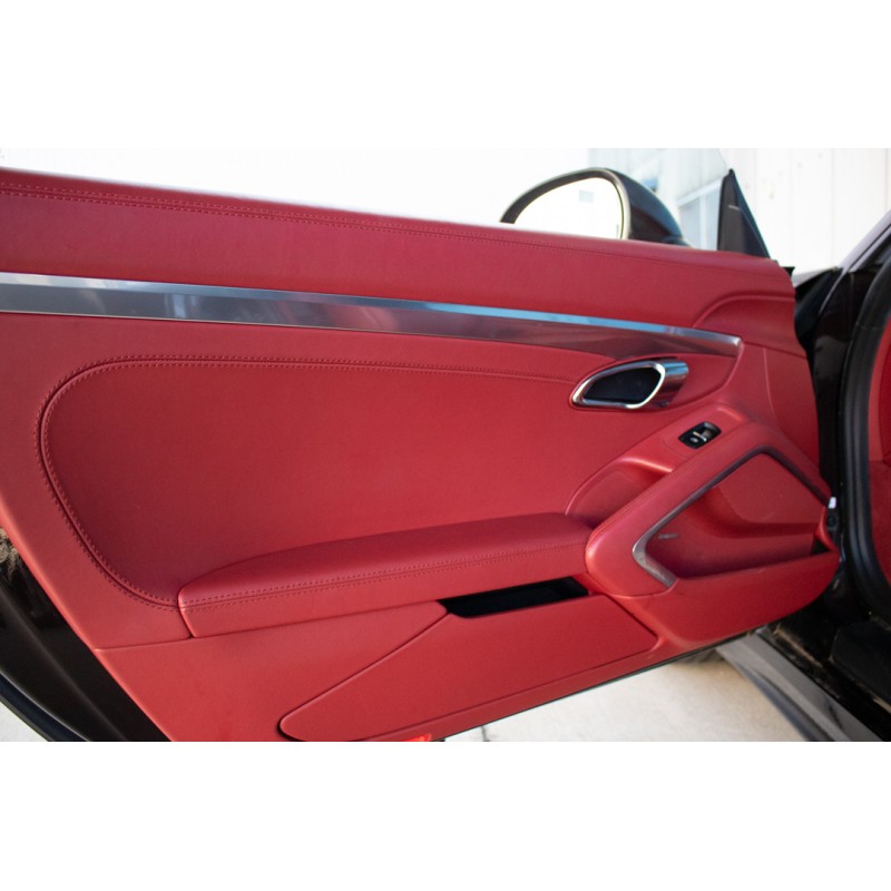 Porsche 911 Turbo (N.8557) view 25