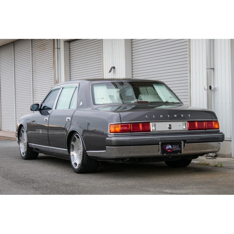 Toyota Century (N.8497) view 5