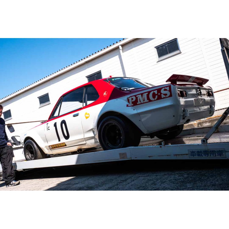 Shigeru Watanabe GT-R Hakosuka KPGC10 (N.8344) PRICE: ASK view 66