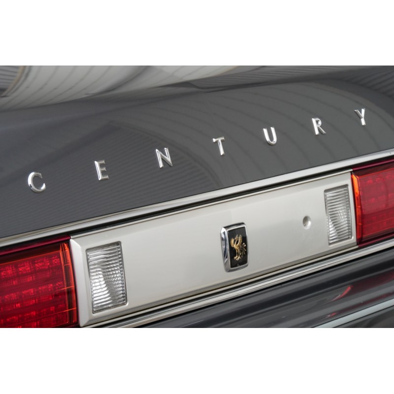 Toyota Century (N.8497) view 15