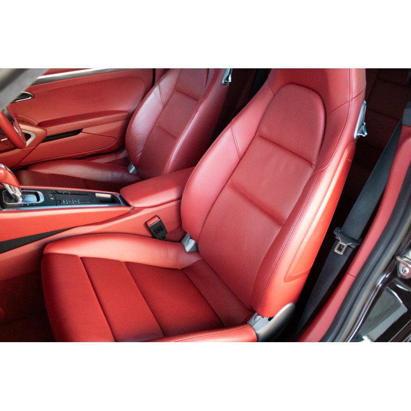Porsche 911 Turbo (N.8557) view 24