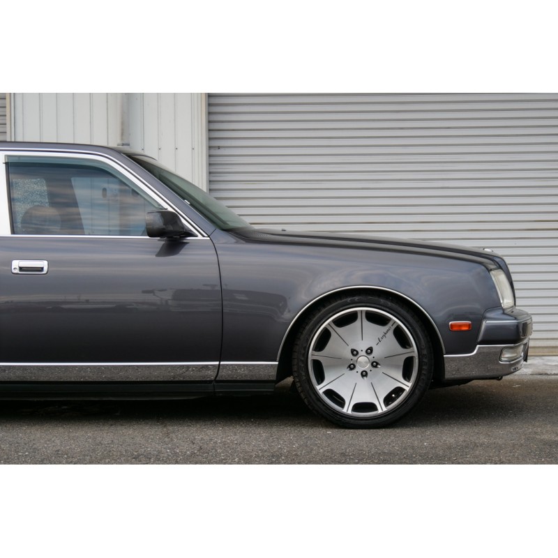 Toyota Century (N.8497) view 34